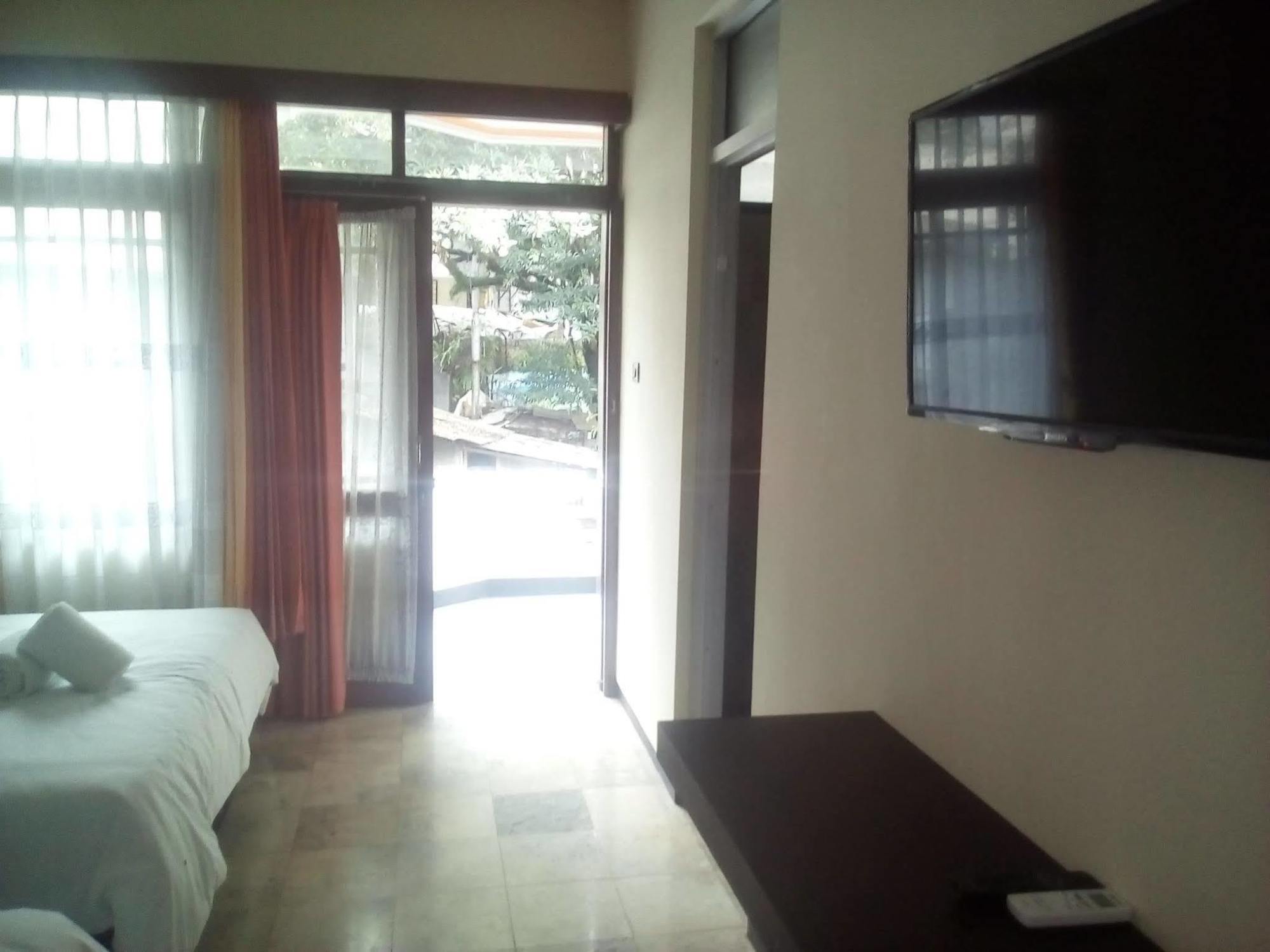 Simply Homy Guest House Pasteur 반둥 외부 사진