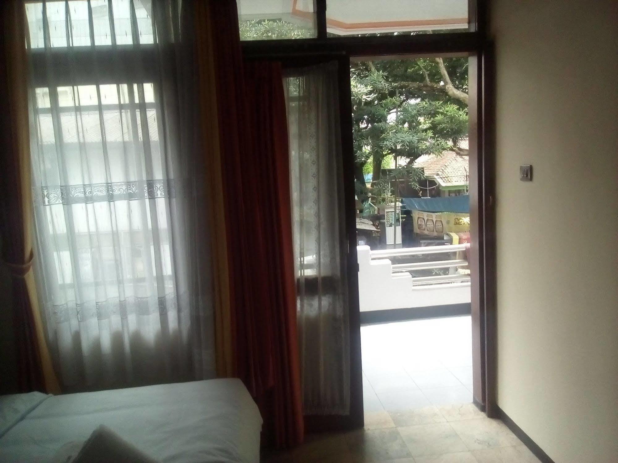 Simply Homy Guest House Pasteur 반둥 외부 사진